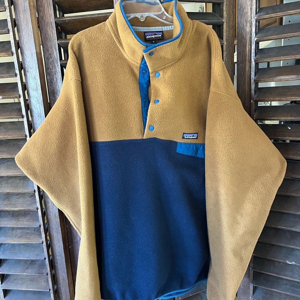 Patagonia Tan/ Blue , blue /red Fleece Pullovers snap d synchilla,  two sweaters